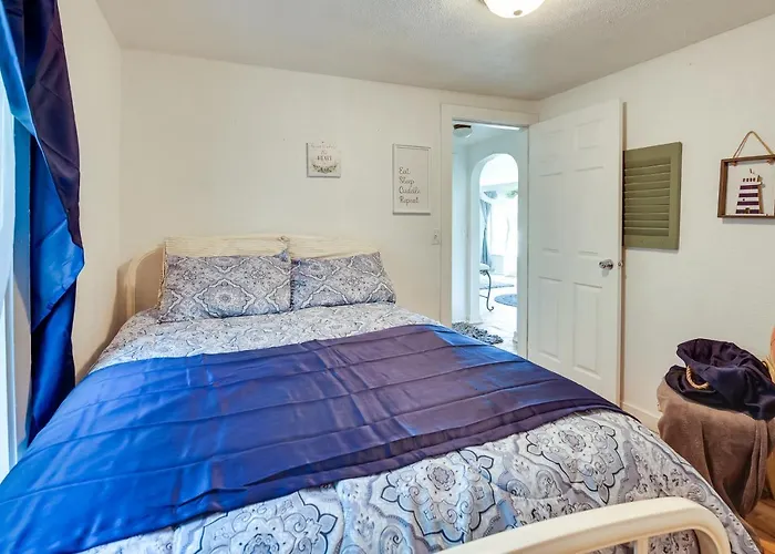 Adventure Base 1 Mi To Historic Downtown! *